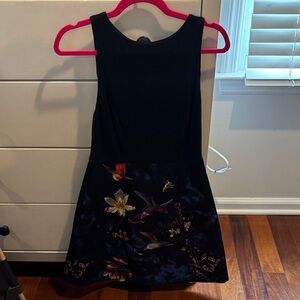 Alice + Olivia Elegant Black Floral/bird Dress size 2